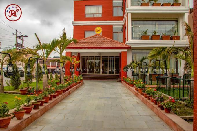 Ratna Hotel Biratnagar Exterior foto